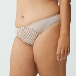 Slip Beige Noisette Stockholm -Sous Vêtement Boutique BL02446 042 WEB 1 39d948f6 3ba2 48e0 9e72 0180f603ddb6