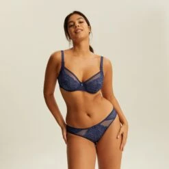 Culotte Marine CAPRI 7 Culotte Marine CAPRI -Sous Vêtement Boutique BL02500 021 WEB 3 8f52e260 f1f4 45c4 b2ec dfa6692a9ddf