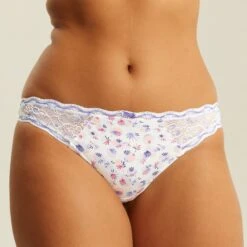 Culotte Blanche LUCCIA TWIST -Sous Vêtement Boutique BL02609 9A0 WEB 1 e5e2d58c 3a33 4b80 80f6 05f26a2f376f