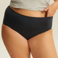 Culotte Très Haute One Size Noir JUST ONE MICRO -Sous Vêtement Boutique BL04600 030 WEB 1