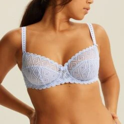 Soutien-gorge Emboîtant Avec Armatures Bleu Tendre AMELIA -Sous Vêtement Boutique BL14481 02K WEB 11 f2919b49 3028 4743 b61e a64c118d7aff