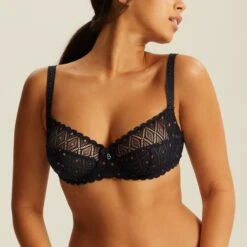 Soutien-gorge Emboîtant Avec Armatures Noir Sublime AMELIA 5 Soutien-gorge Emboîtant Avec Armatures Noir Sublime AMELIA -Sous Vêtement Boutique BL14481 03A WEB 11