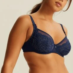 Soutien-gorge Emboîtant Avec Armatures Marine CAPRI 6 Soutien-gorge Emboîtant Avec Armatures Marine CAPRI -Sous Vêtement Boutique BL14500 021 WEB 11