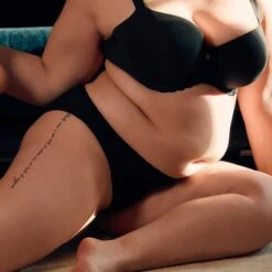 Sous Vêtement Boutique 26 Soutien-gorge Emboîtant Avec Armatures Noir Mandalay