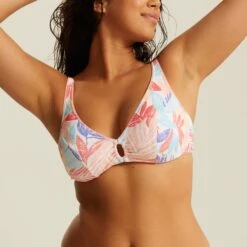 Haut De Maillot Avec Armatures Garden EGADI 8 Haut De Maillot Avec Armatures Garden EGADI -Sous Vêtement Boutique CS17104 9V2 WEB 11